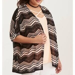Torrid Plus Size Chevron Stripe Dolman Sleeve Open Front Cardigan Size 2X PLUS